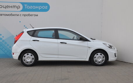 Hyundai Solaris II рестайлинг, 2013 год, 1 049 000 рублей, 4 фотография