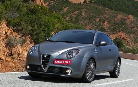 Alfa Romeo MiTo I рестайлинг 2, 2014 год, 1 200 000 рублей, 1 фотография