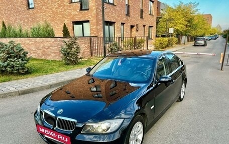 BMW 3 серия, 2008 год, 1 585 000 рублей, 13 фотография