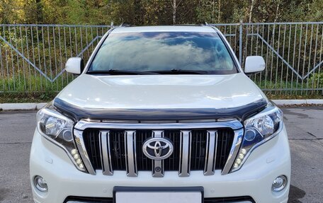 Toyota Land Cruiser Prado 150 рестайлинг 2, 2015 год, 4 590 000 рублей, 2 фотография