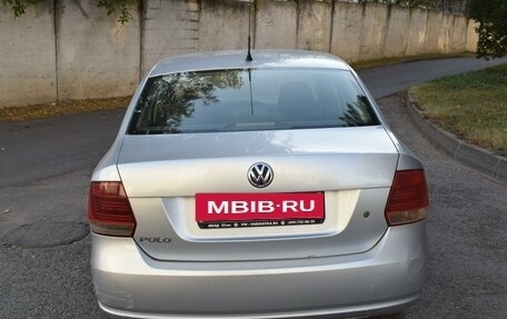 Volkswagen Polo VI (EU Market), 2011 год, 750 000 рублей, 18 фотография