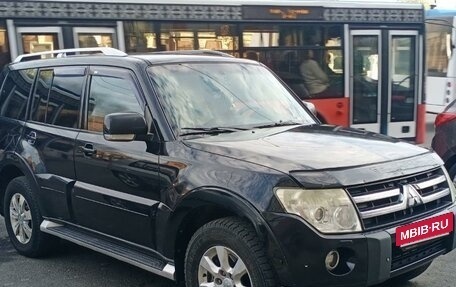 Mitsubishi Pajero IV, 2010 год, 1 750 000 рублей, 3 фотография