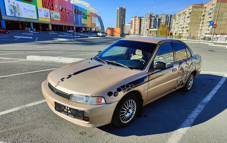 Mitsubishi Mirage VI рестайлинг, 2000 год, 165 000 рублей, 4 фотография