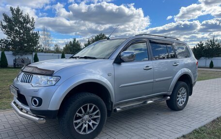 Mitsubishi Pajero Sport II рестайлинг, 2011 год, 1 900 000 рублей, 3 фотография