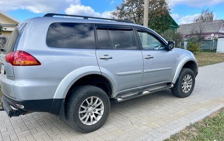 Mitsubishi Pajero Sport II рестайлинг, 2011 год, 1 900 000 рублей, 6 фотография