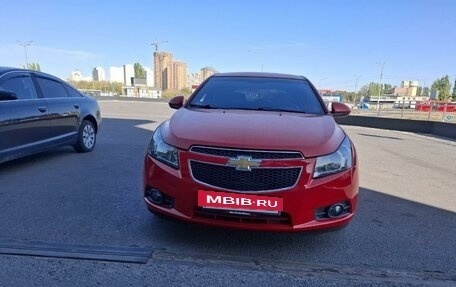 Chevrolet Cruze II, 2012 год, 900 000 рублей, 2 фотография