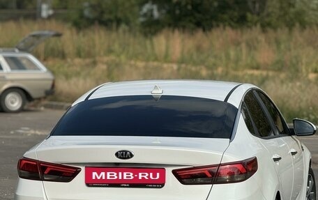 KIA Optima IV, 2019 год, 2 500 000 рублей, 9 фотография