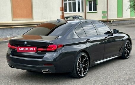 BMW 5 серия, 2020 год, 5 700 000 рублей, 5 фотография