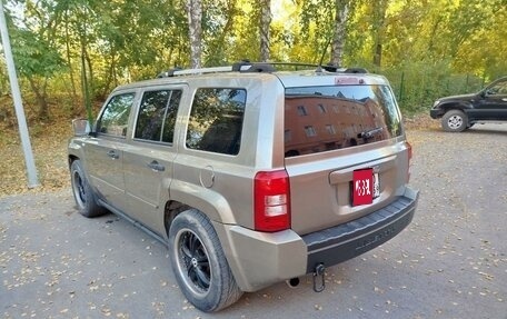 Jeep Liberty (Patriot), 2007 год, 865 000 рублей, 2 фотография