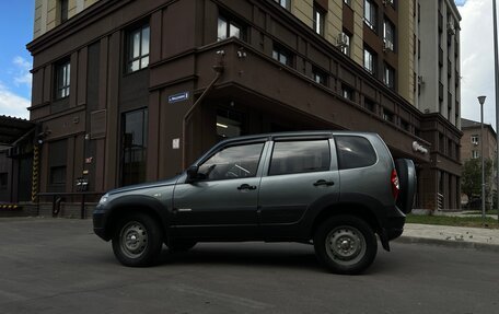 Chevrolet Niva I рестайлинг, 2014 год, 650 000 рублей, 2 фотография