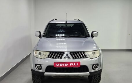 Mitsubishi Pajero Sport II рестайлинг, 2013 год, 1 822 000 рублей, 3 фотография