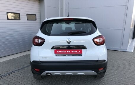 Renault Kaptur I рестайлинг, 2017 год, 1 352 941 рублей, 4 фотография