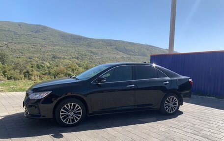 Toyota Camry, 2017 год, 1 950 000 рублей, 8 фотография