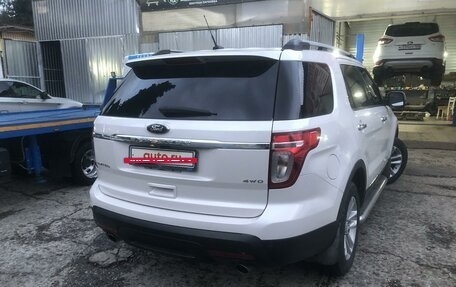 Ford Explorer VI, 2013 год, 1 950 000 рублей, 3 фотография