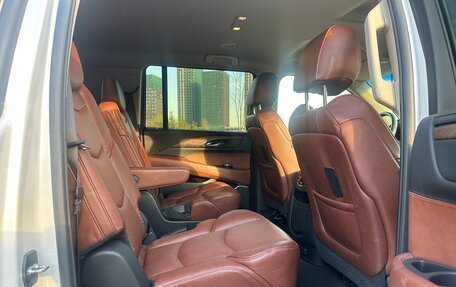 Cadillac Escalade IV, 2019 год, 7 499 000 рублей, 9 фотография