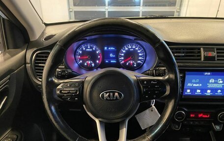 KIA Rio IV, 2018 год, 1 730 000 рублей, 10 фотография