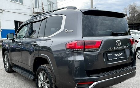 Toyota Land Cruiser, 2022 год, 12 700 000 рублей, 4 фотография