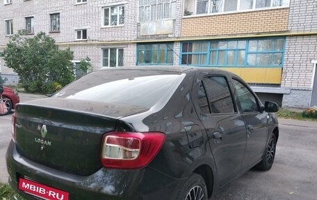 Renault Logan II, 2015 год, 670 000 рублей, 14 фотография