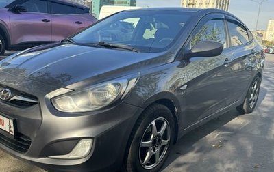 Hyundai Solaris II рестайлинг, 2011 год, 785 000 рублей, 1 фотография