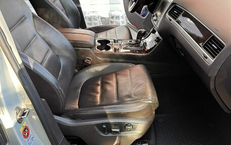 Volkswagen Touareg III, 2012 год, 2 649 000 рублей, 16 фотография