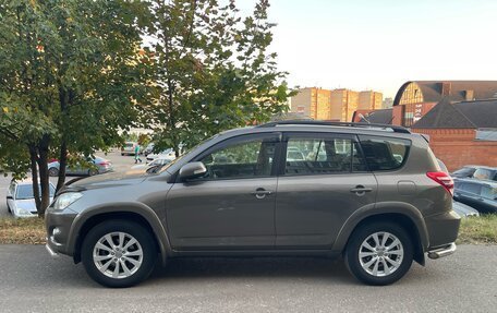 Toyota RAV4, 2012 год, 2 500 000 рублей, 2 фотография