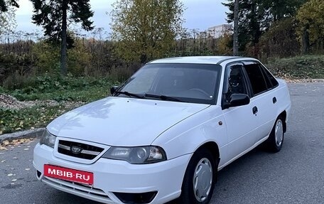 Daewoo Nexia I рестайлинг, 2011 год, 320 000 рублей, 4 фотография