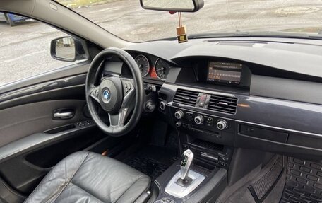 BMW 5 серия, 2009 год, 1 150 000 рублей, 11 фотография