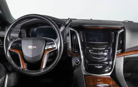 Cadillac Escalade IV, 2018 год, 5 350 000 рублей, 12 фотография