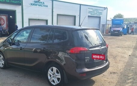 Opel Zafira C рестайлинг, 2013 год, 1 180 000 рублей, 8 фотография