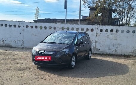 Opel Zafira C рестайлинг, 2013 год, 1 180 000 рублей, 12 фотография