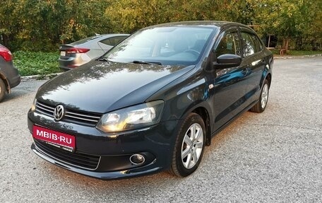 Volkswagen Polo VI (EU Market), 2013 год, 850 000 рублей, 1 фотография