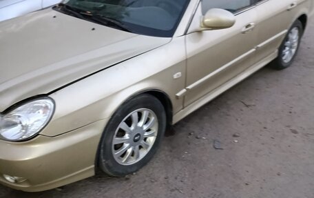 Hyundai Sonata IV рестайлинг, 2005 год, 300 000 рублей, 2 фотография