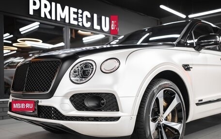 Bentley Bentayga I, 2019 год, 13 990 000 рублей, 7 фотография