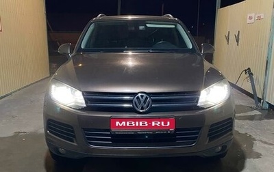 Volkswagen Touareg III, 2011 год, 2 300 000 рублей, 1 фотография