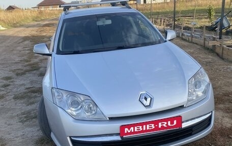 Renault Laguna III рестайлинг, 2009 год, 820 000 рублей, 2 фотография