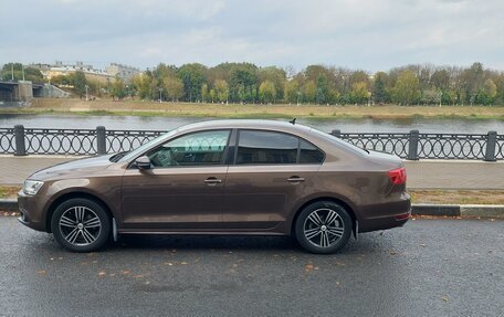 Volkswagen Jetta VI, 2012 год, 1 350 000 рублей, 12 фотография