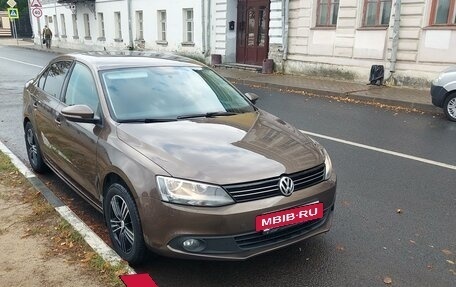 Volkswagen Jetta VI, 2012 год, 1 350 000 рублей, 7 фотография