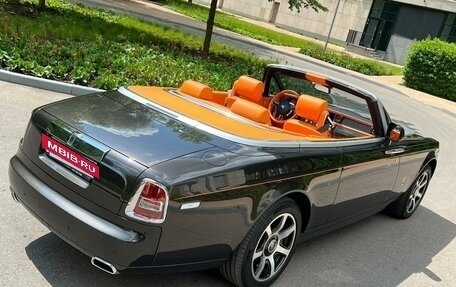 Rolls-Royce Phantom VII рестайлинг, 2014 год, 37 000 000 рублей, 20 фотография