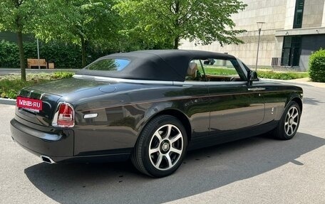 Rolls-Royce Phantom VII рестайлинг, 2014 год, 37 000 000 рублей, 5 фотография