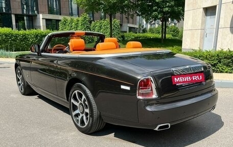 Rolls-Royce Phantom VII рестайлинг, 2014 год, 37 000 000 рублей, 12 фотография