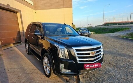 Cadillac Escalade IV, 2020 год, 7 250 000 рублей, 2 фотография