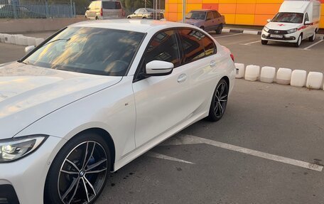 BMW 3 серия, 2019 год, 4 500 000 рублей, 5 фотография