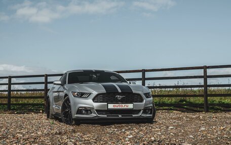 Ford Mustang VI рестайлинг, 2017 год, 3 100 000 рублей, 2 фотография