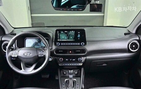 Hyundai Kona I, 2021 год, 2 638 000 рублей, 8 фотография