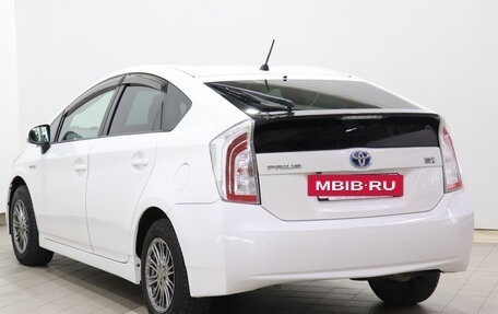 Toyota Prius, 2014 год, 1 250 000 рублей, 6 фотография