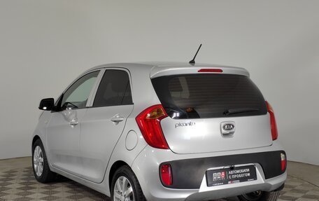 KIA Picanto II, 2011 год, 724 000 рублей, 7 фотография