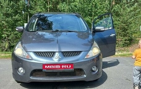 Mitsubishi Grandis, 2008 год, 500 000 рублей, 1 фотография