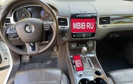 Volkswagen Touareg III, 2013 год, 2 845 000 рублей, 5 фотография