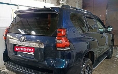 Toyota Land Cruiser Prado 150 рестайлинг 2, 2019 год, 6 200 000 рублей, 4 фотография