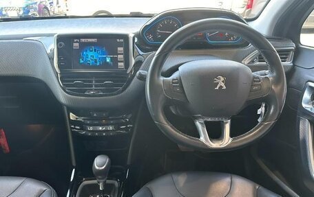 Peugeot 2008 II, 2019 год, 1 200 000 рублей, 10 фотография